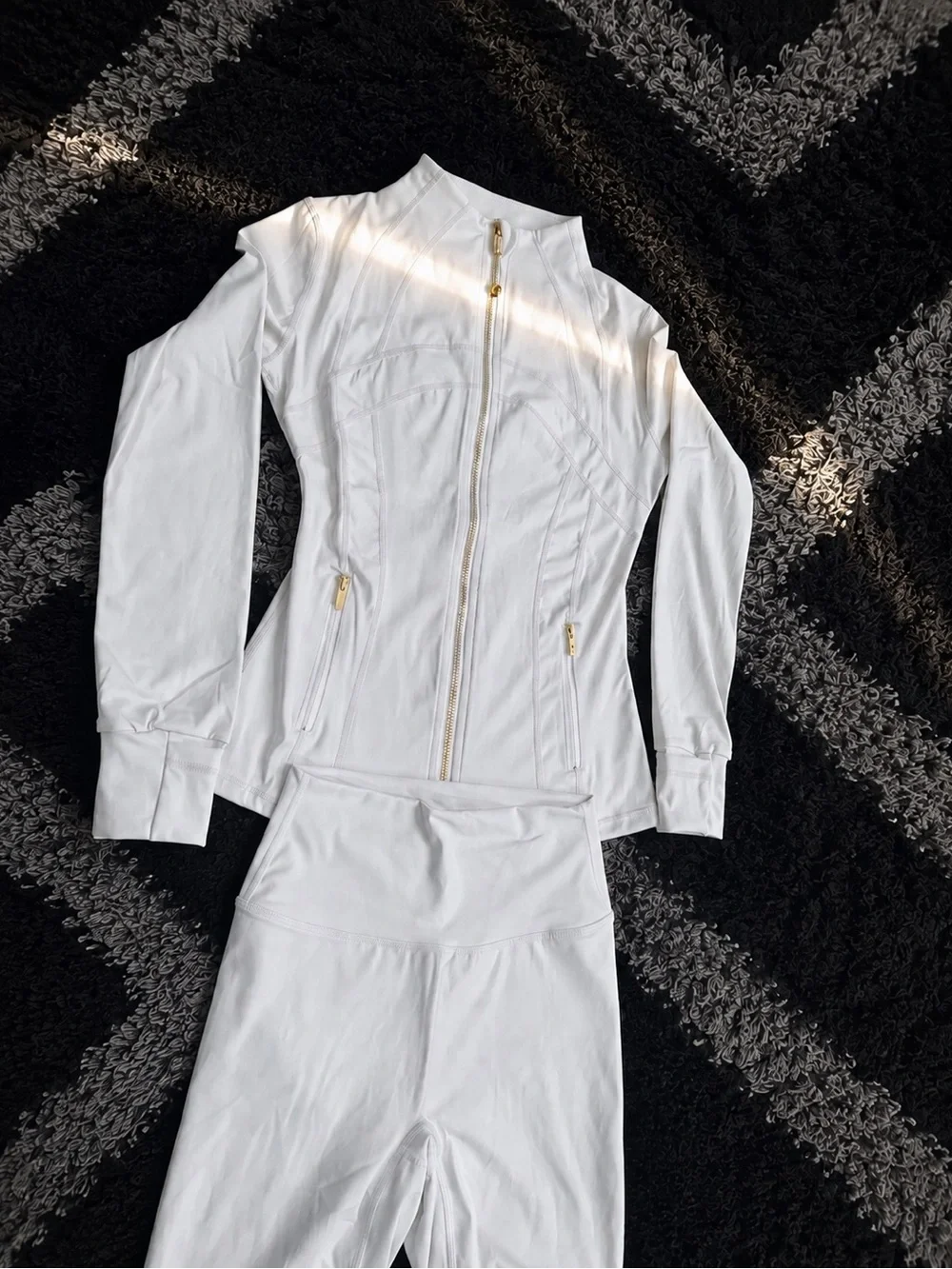 lululemon athletica crisp white